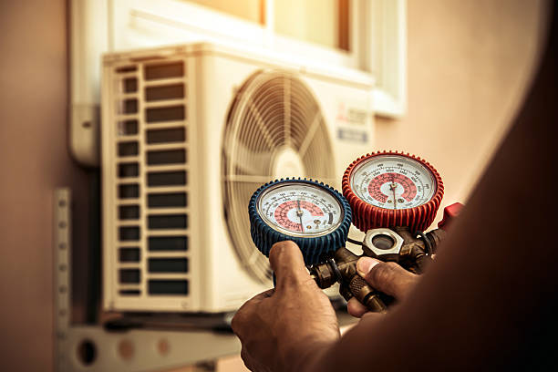 Professional Hvac technician working in Haledon, NJ